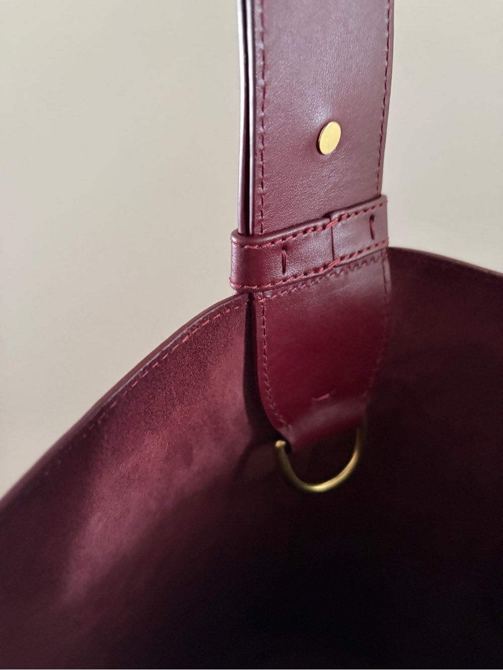 LIE STUDIO Norma Tote in Burgundy Leather - Picture 11 of 14